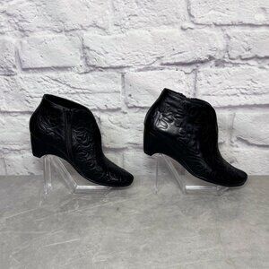 Pikolinos Lille Black Stitched Leather Kitten Heel Booties